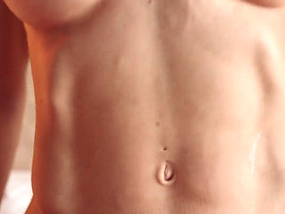 Muscle Fetish - Sensual Sex with a Flexing Fit MILF