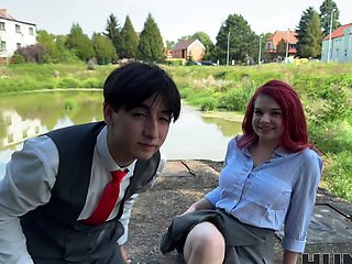 A guy fucked his hot gf in the forest, a rare sight