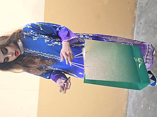 Meet My College Girlfriend After Long Time-Clear Hindi Conversation