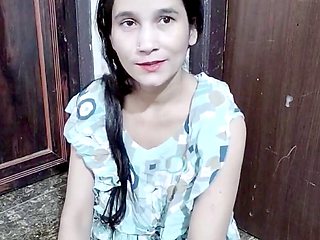 Naughty talk and steamy desi action with girlfriend sexyreena01