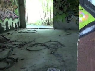 Riley fucked by the blond twink kameron