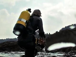 Blonde and her outdoor solo masturbation