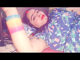 Aram se dalo meri najuk chut dard kar rhi hai baby tumara tight Lund boht jan lewa hai please