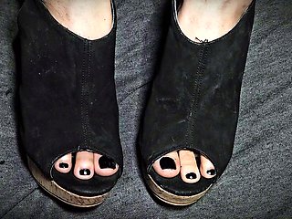 Masive Cum On Black Heels