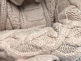 Feel My Fingernail on Your Chest, Scratching, Lady Victoria Valente