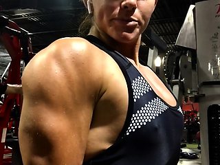 MILF Flo Big Boobs Cam Free Webcam Porn Mobile