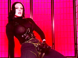 Goddess Sydnie - Loser For Latex Gloves + Strap On