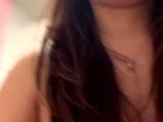 Hot Chinese girl masturbating alone live in her room