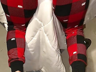 Melove Sexy Butt In Tight Red & Black Pants