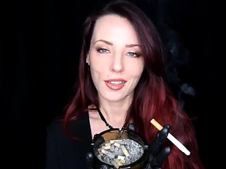 MistressLucyXX - Clean My Ashtray