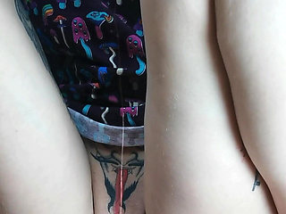 Clamps the Clitoris and Nipples with Clamps, Sits on the Twine and Fucks Himself with a Toy