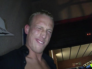 Fucking among the people of the erotic salon of Barcelona