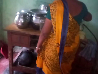 Desi Husband Who Squeezes His Wife's Breasts While She Cooks