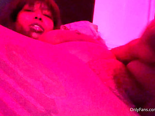 Horny Ebony Busty Slot Stuffs Her Pussy with Huge Dildo