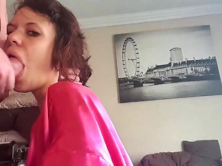 Raunchy whore mind-blowing deepthroat clip