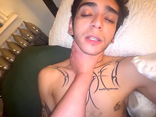 Daddy's Intense Passion Explodes in BDSM Anal Homemade Heat