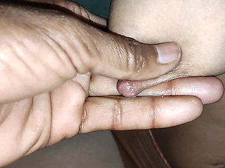 villeage pure deshi girl  big nipals boobs netural tite pussy teen girl milk out on breast