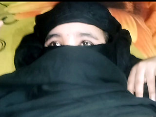 Desi hijab girl hot moment