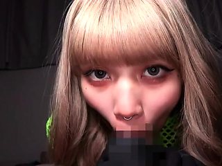 Amateur blondes pov blowjob and hardcore fun with lucky dude