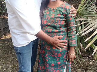 College student outdoor hot fucking