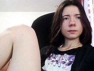 Amateur Blonde Teen Plays Solo with Toy Webcam Porn