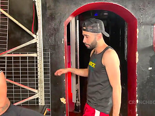 The Sexy Stepdaddy Mendoza Fucking the Twink Antony