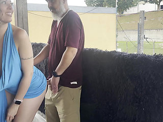 Big butted milf had sex with a guy she met on a party, on the balcony