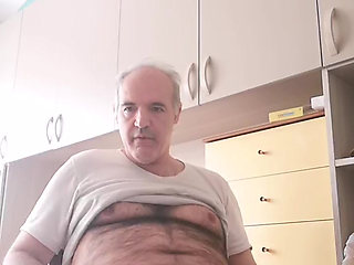 Preliminary Exercises to Start Masturbating with Pleasure!