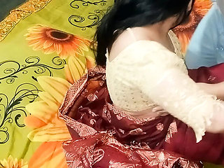 Desi Wife First Night Sex - Beautiful Bangladeshi Bhabhi Homemade