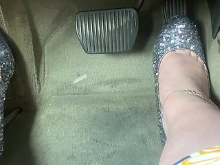 Pedal Pumping in 5 in Heels