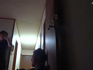 x1x0AD12AE69EA1A8A86A