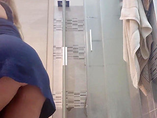 I Was on All Fours in the Bathroom
