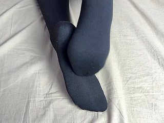 Solo girlfriend with rubber dick toy