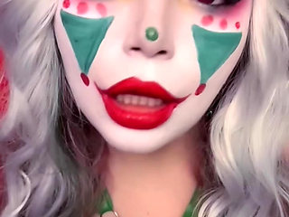 Facials and Breeding for the Christmas Clown