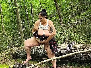 Over the Fire Pit This Horny Bitch Squirts a Pond