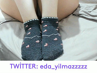 Foot- Foot Fetish- Turkish Foot- Turkish Foot Fetish- Socks- Short Socks- Turkish Porn- Turkish MILF- Turkish Owner
