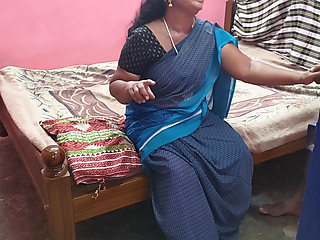 Stepaunty Was in the Bed Room and I Invited Her for Sex She Reluctantly Agreed and I Had Hot Sex with Him