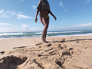 Barefoot Mornings & Ocean Dreams