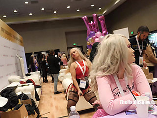 2019 Avn Expo with Ladybug