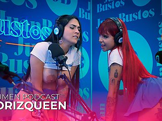 Florizqueen is SPEECHLESS from cumming so much in the sex machine in Juan Bustos Podcast!