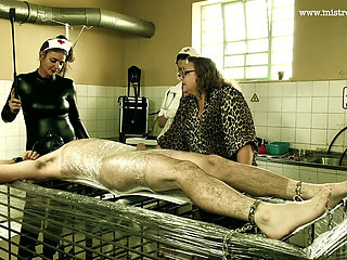 Dominatrix Mistress April - Medical madness