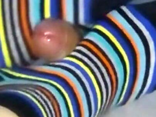 Millking table with feet