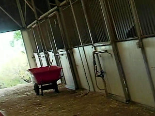 Hot blonde slut rides dick outdoors before a cumshot