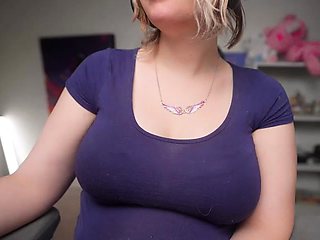Hot amateur shakes her big boobs