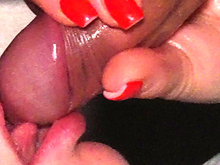 She wants a close up sucking under a table