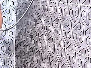 Fuck Stepmom in Shower Hot Arab Wife Big Arab Dick