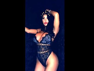 August Taylor, Behind the scenes stripclub