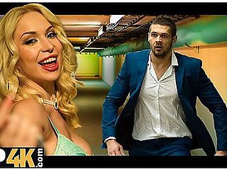 Vera Jarw - The Succubus Demon Trapped Me In The Tunnel With Anal Sex