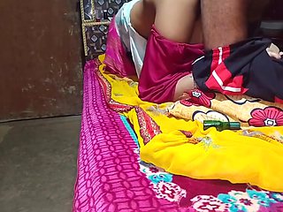 Bhabhi Ki Baid Par Thook Lagake Gaand Mari