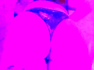 Hot amateur webcam teen masturbates for their fans
